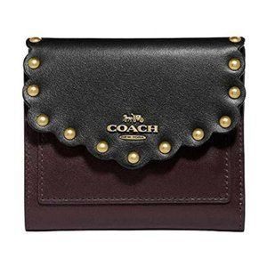 Coach Scallop Rivet Small Trifold Wallet NWT